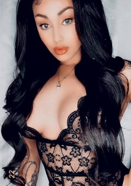 Chloe - Independent Female Phoenix Escort