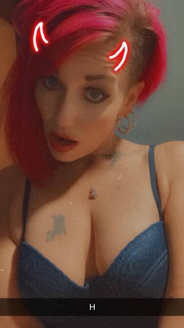 Pink Ice - Independent Female Nashville Escort