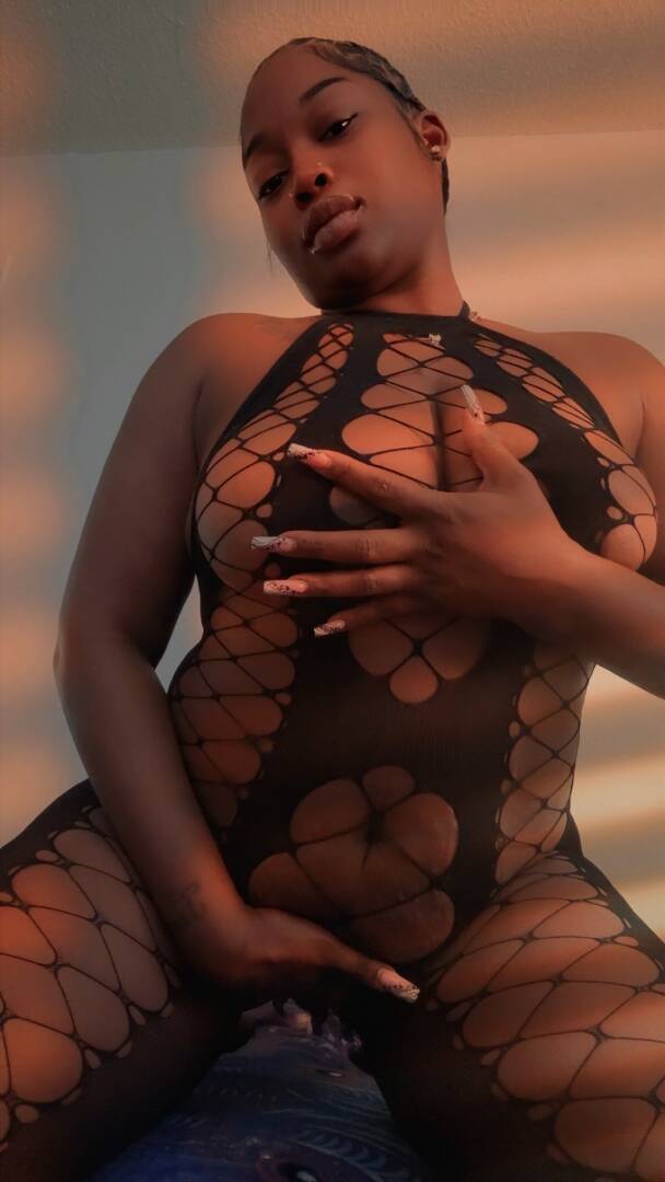 Yanna - Independent Female Las Vegas Escort