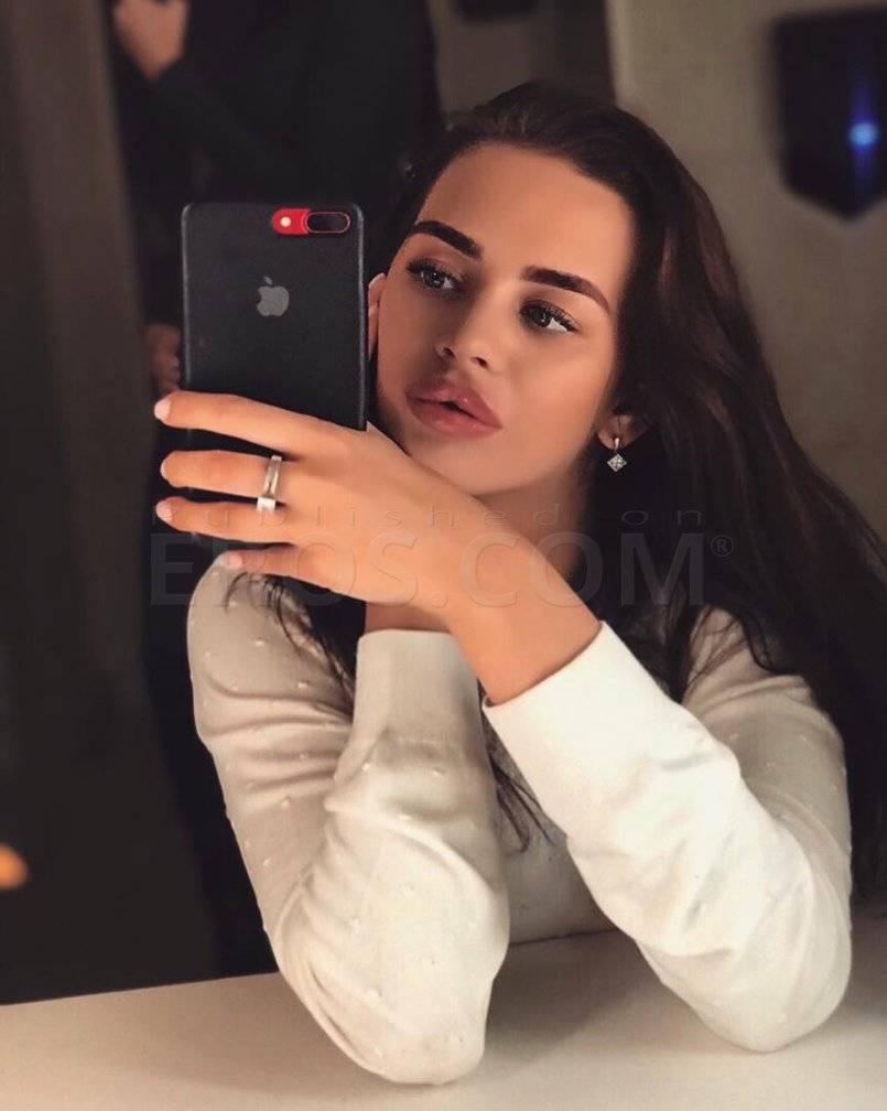 Lusy - Independent Female Miami Escort