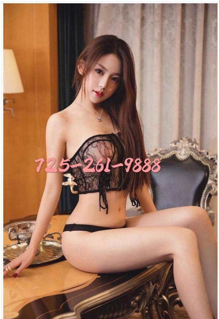 Chloe - Independent Female Las Vegas Escort