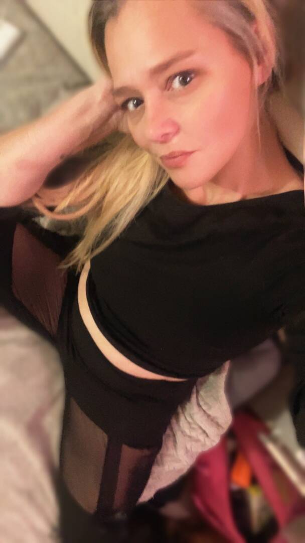 Adam - Independent Female Oklahoma City Escort