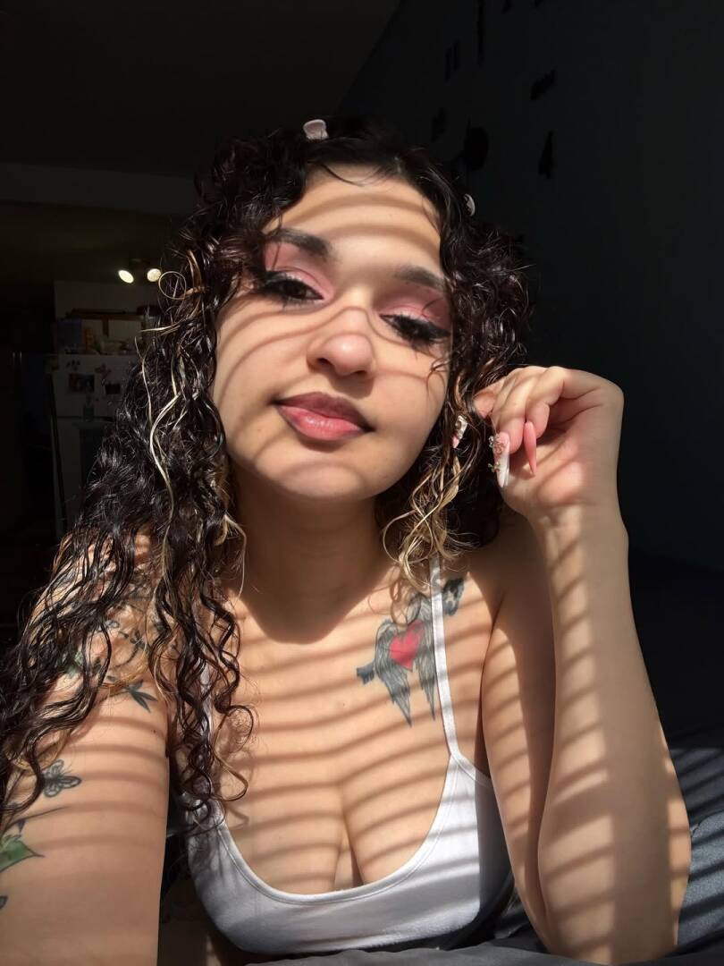 Ana - Independent Female Los Angeles Escort