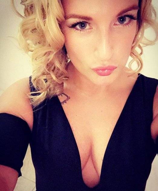 Leilani - Independent Female Palm Springs Escort