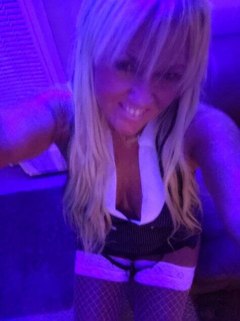 Chennin Blanc - Independent Female Orange County Escort