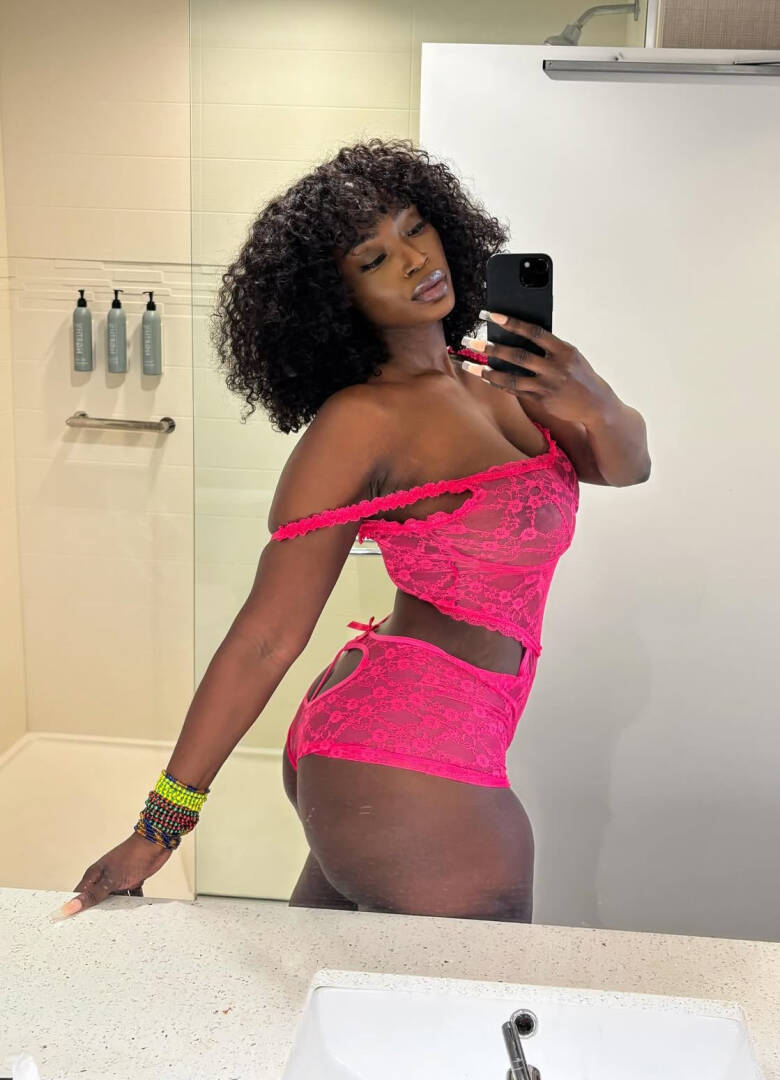 Genesis - Independent Female Alexandria Escort