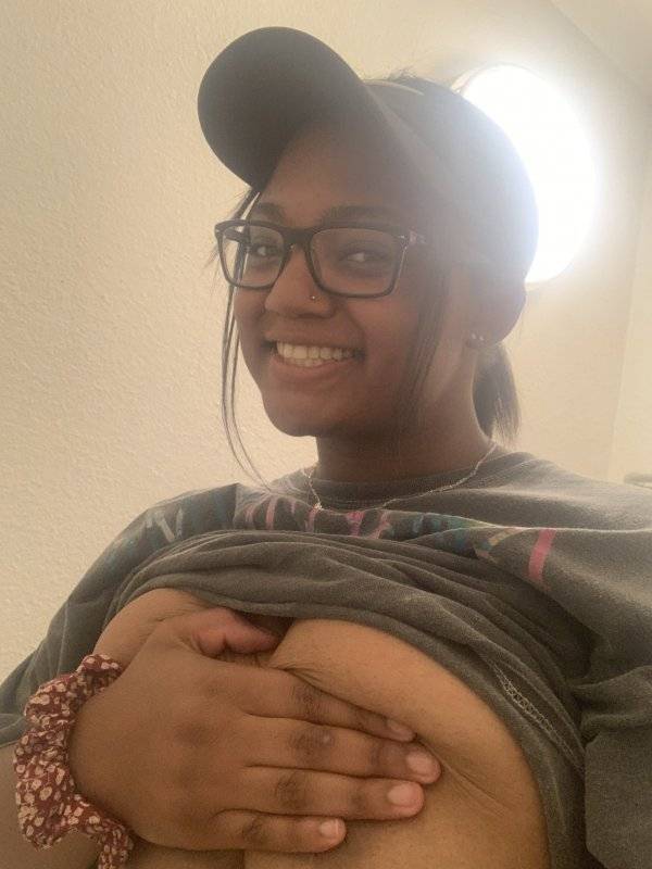 Amy - Independent Female Seattle Escort