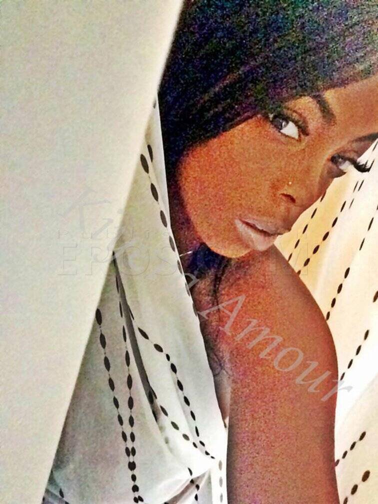 Kiyera Amour - Independent Female Scottsdale Escort