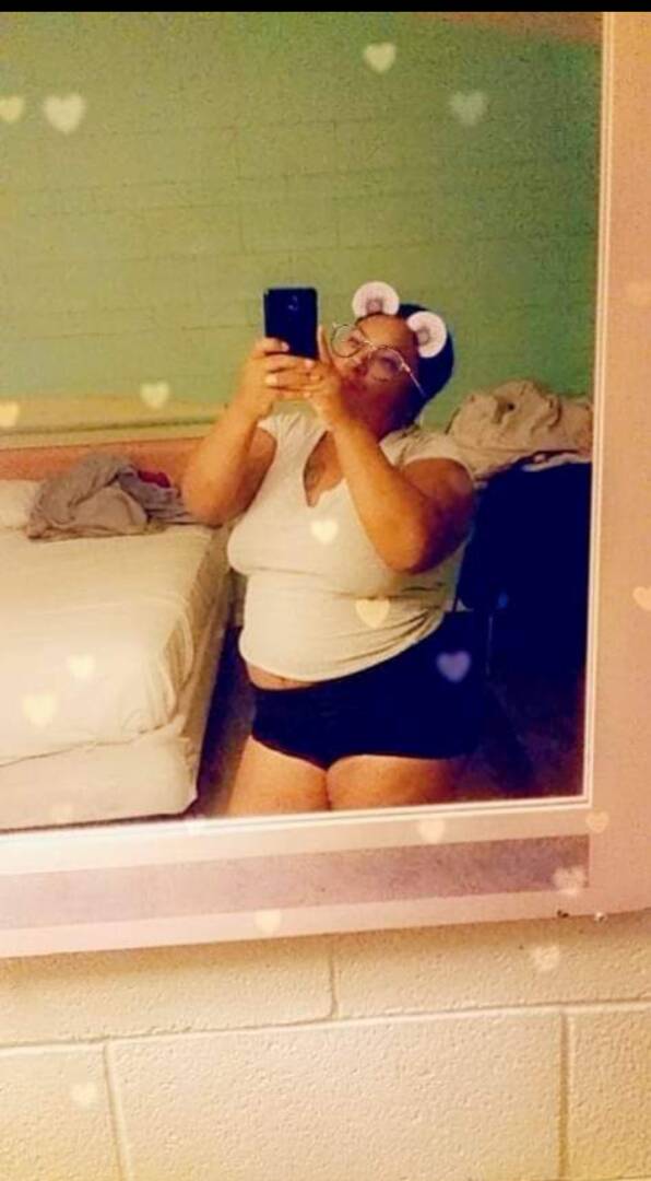 Cece - Independent Female Riverside Escort