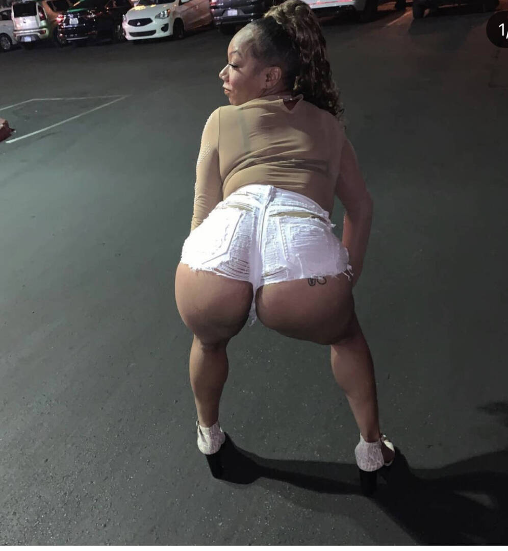 Nikki Wet - Independent Female Sacramento Escort