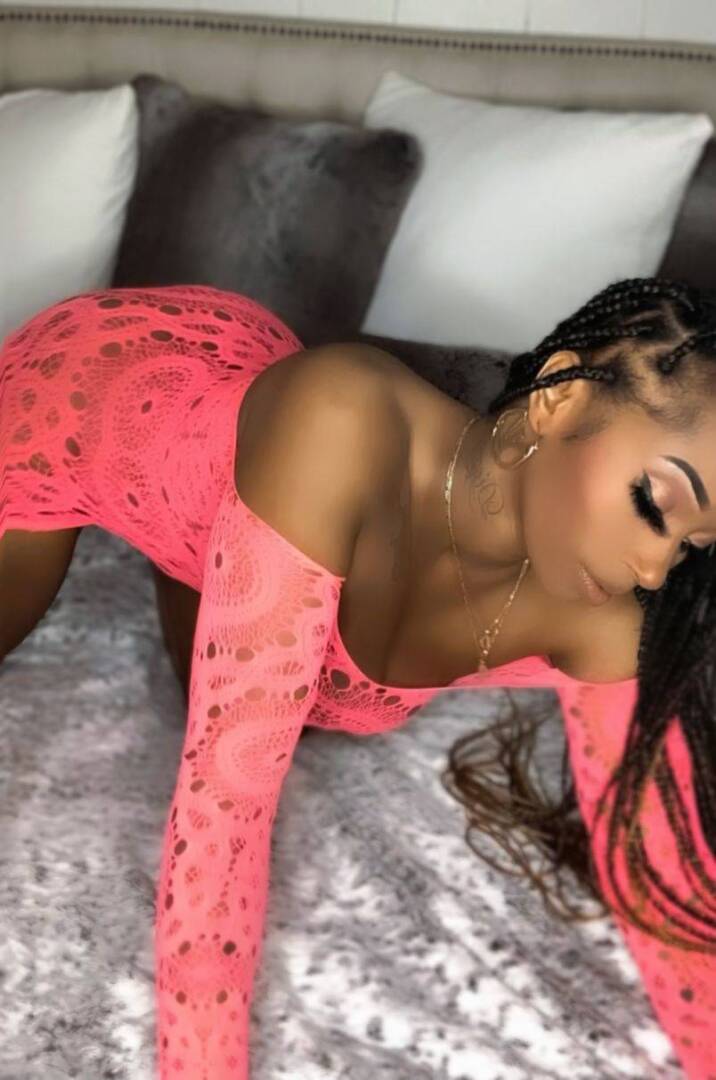 Kaelyn - Independent Female Denver Escort