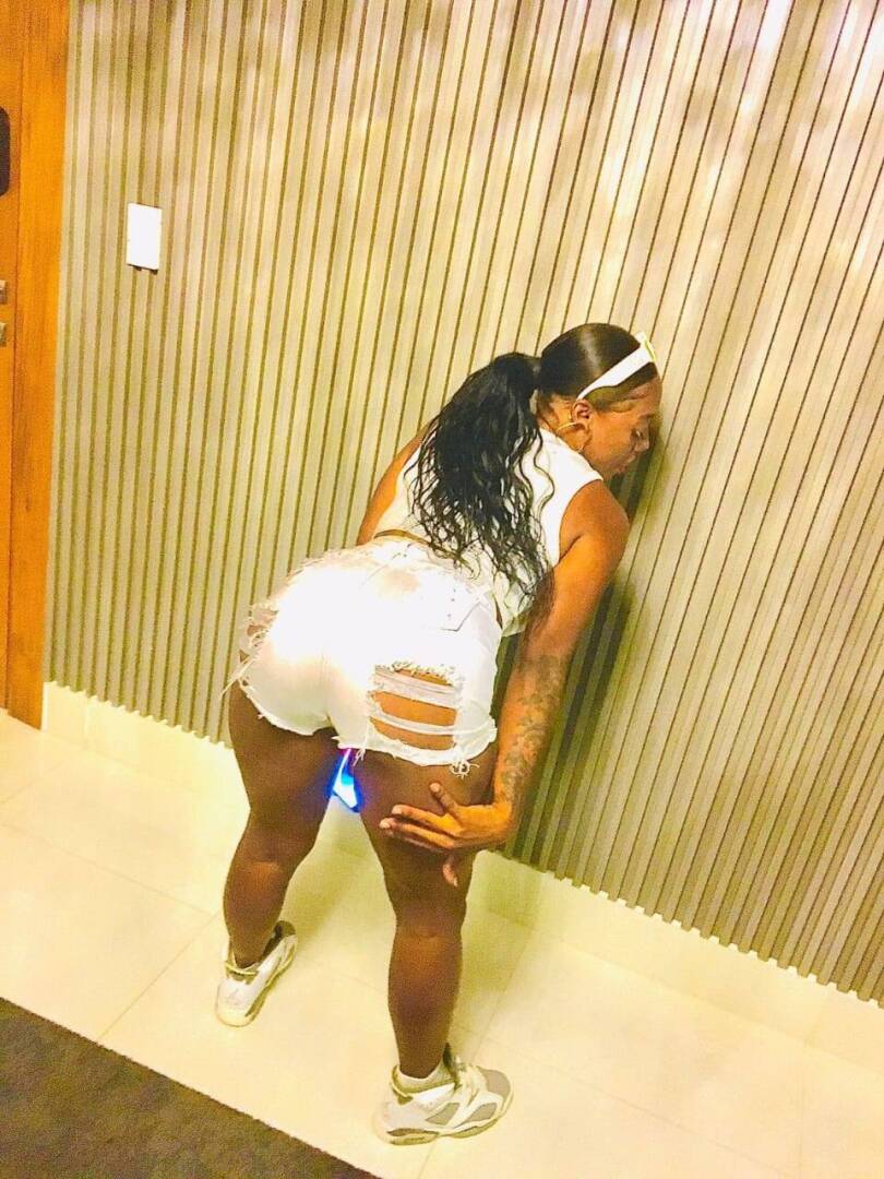 Laura - Independent Female Cincinnati Escort