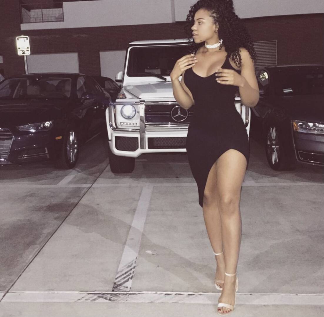 Amber - Independent Female Houston Escort