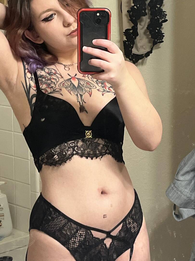 Mandy moore - Independent Female Atlanta Escort