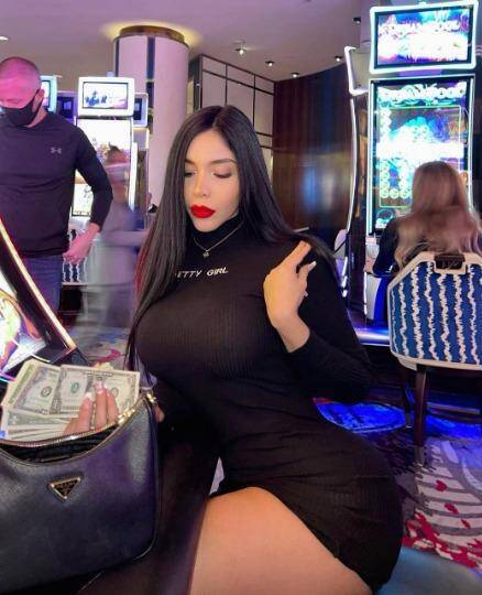 Perla - Independent Female Reno Escort