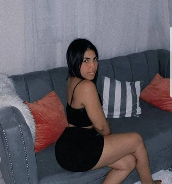 oneisy - Independent Female New York Escort