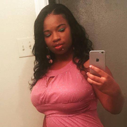 Kennedy - Independent Female Houston Escort