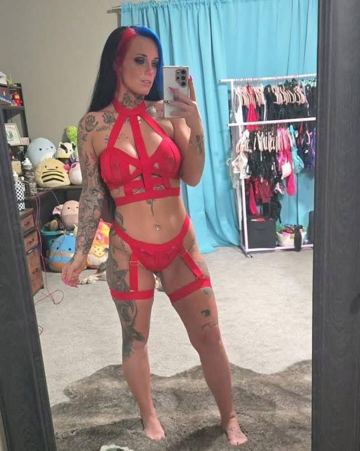 Loliza - Independent Female Memphis Escort