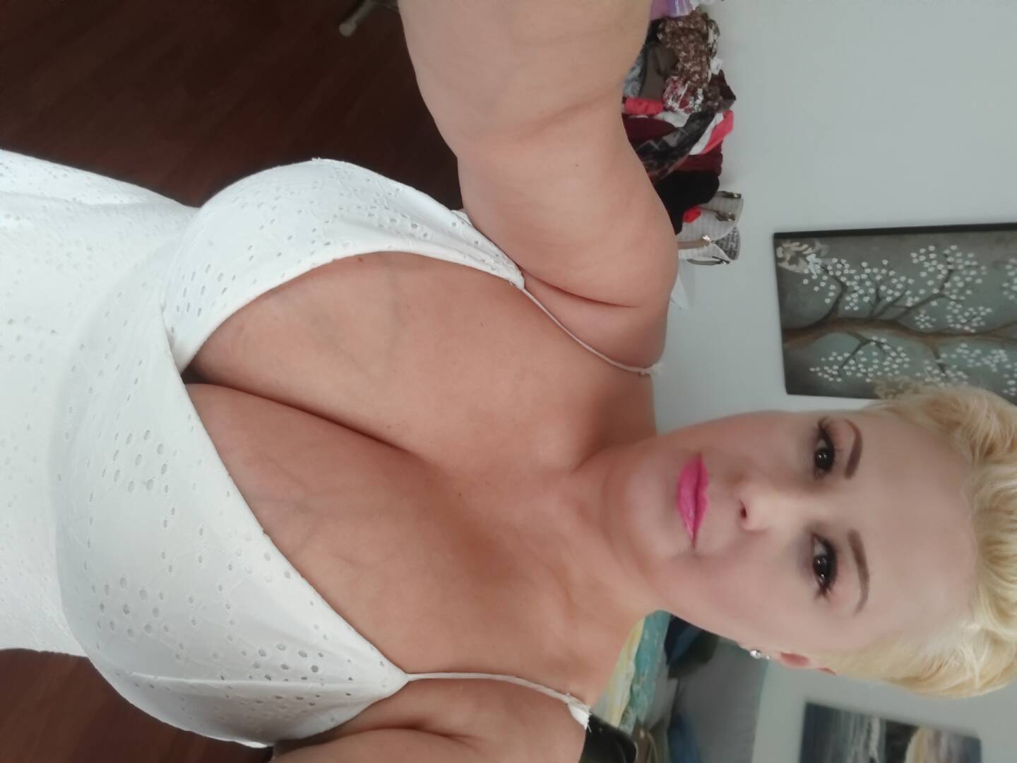 Jennifer - Independent Female Las Vegas Escort