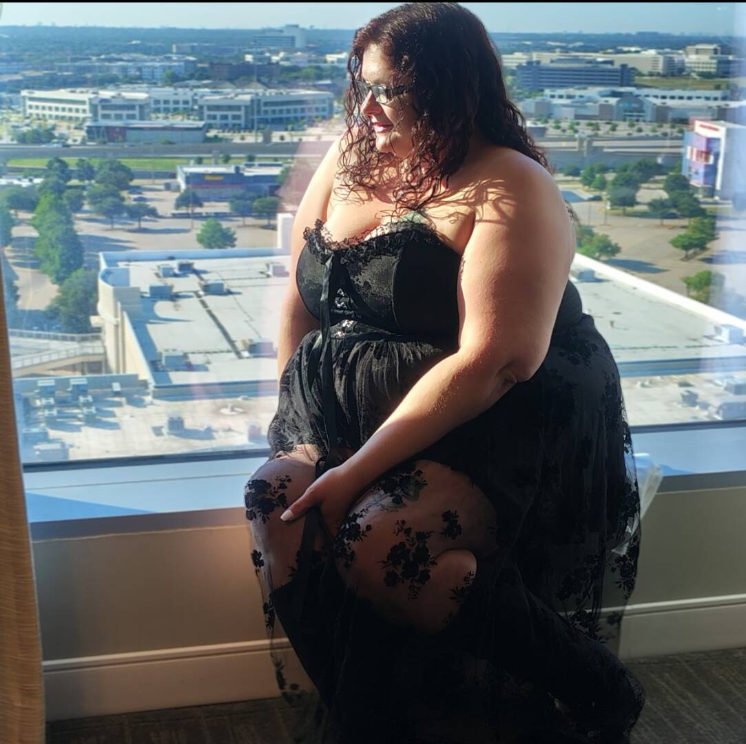 Ashey Bankston - Independent Female Dallas Escort