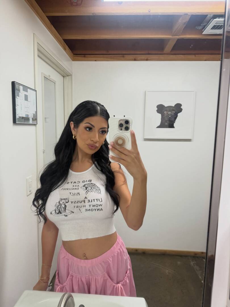 Joyc - Independent Female Riverside Escort