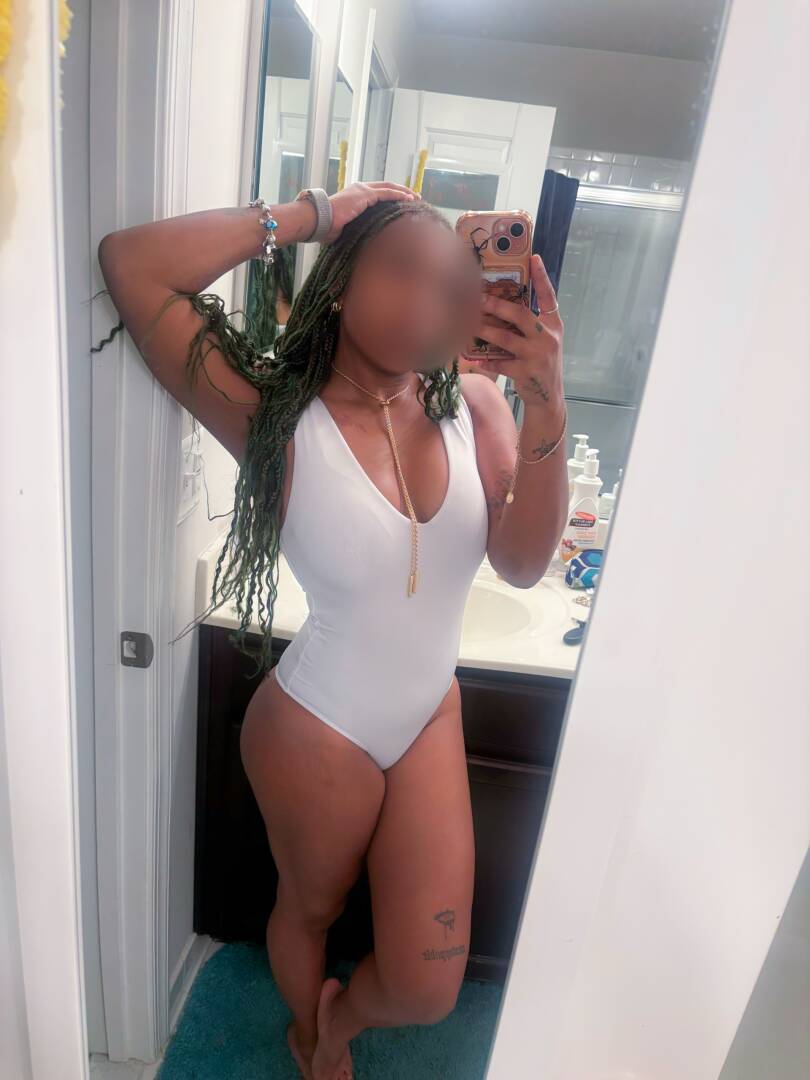 Amira - Independent Female Washington D.C. Escort