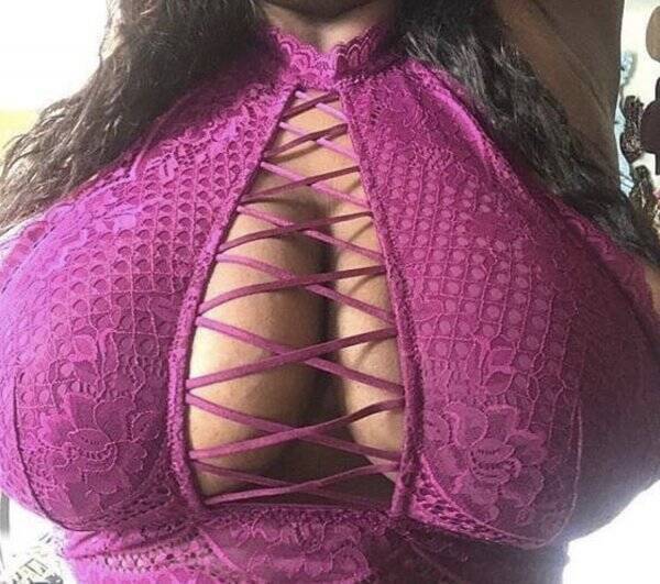 Tammy - Independent Female Queens Escort