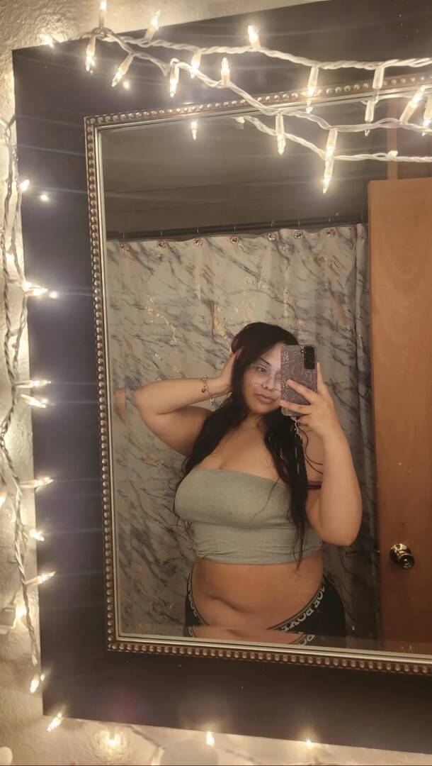 Mia - Independent Female Bakersfield Escort