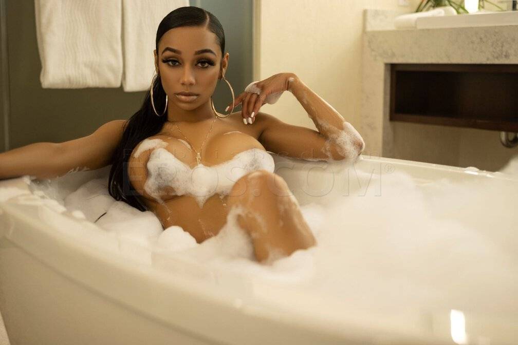 Rachel - Independent Female Las Vegas Escort