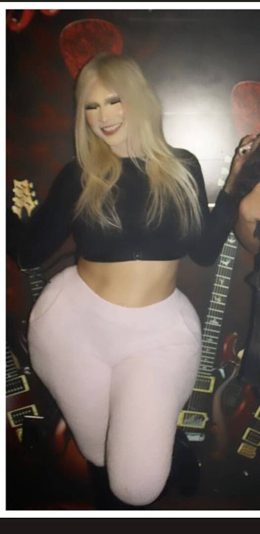 Tiffany - Independent Female Los Angeles Escort