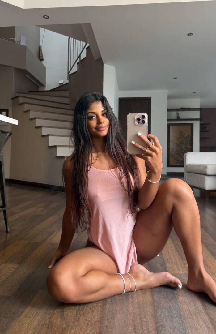 beba - Independent Female Palm Springs Escort