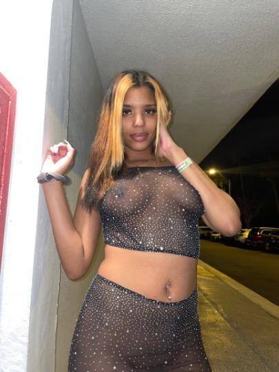 Slim - Independent Female Daytona Escort