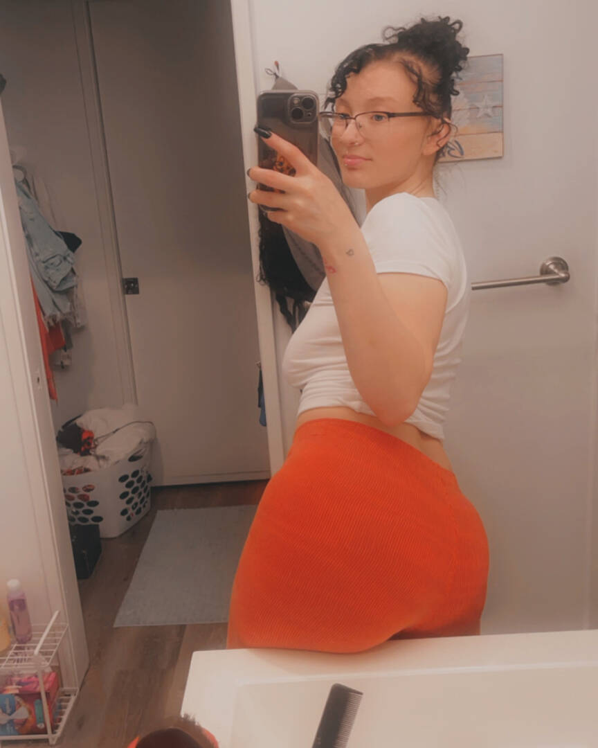 Cleo - Independent Female Portland Escort