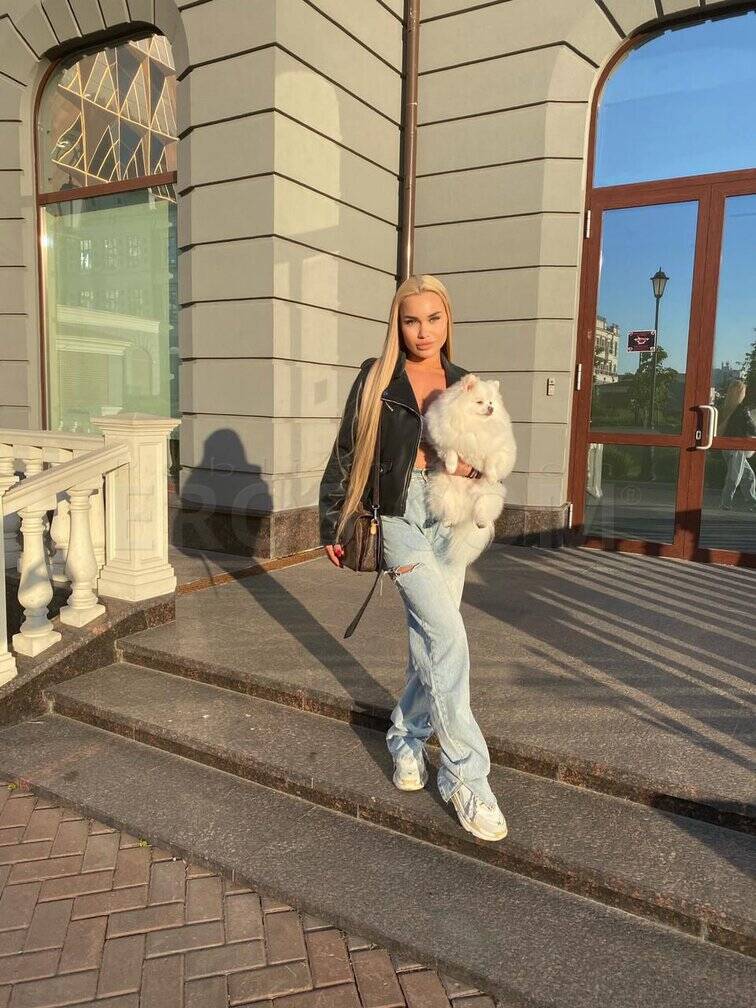 Melissa - Independent Female Los Angeles Escort