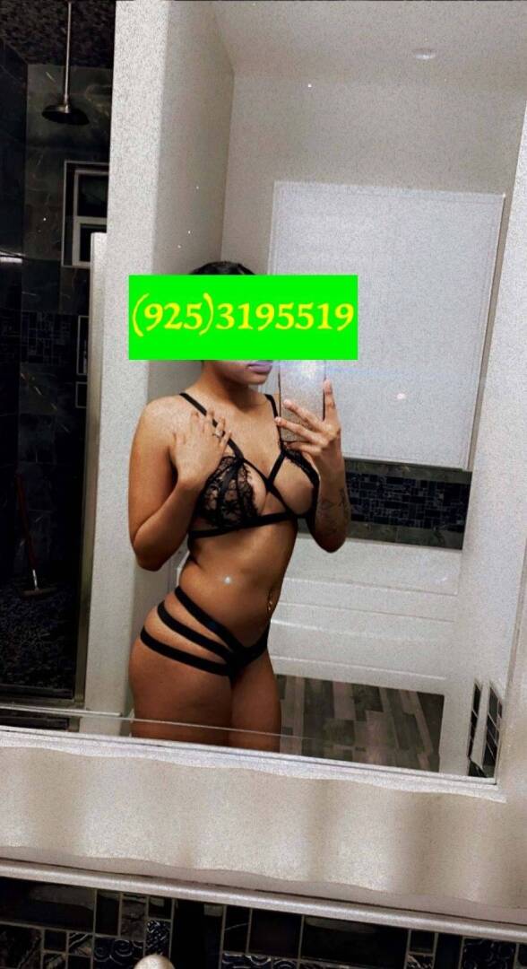 Aaliyah - Independent Female Las Vegas Escort