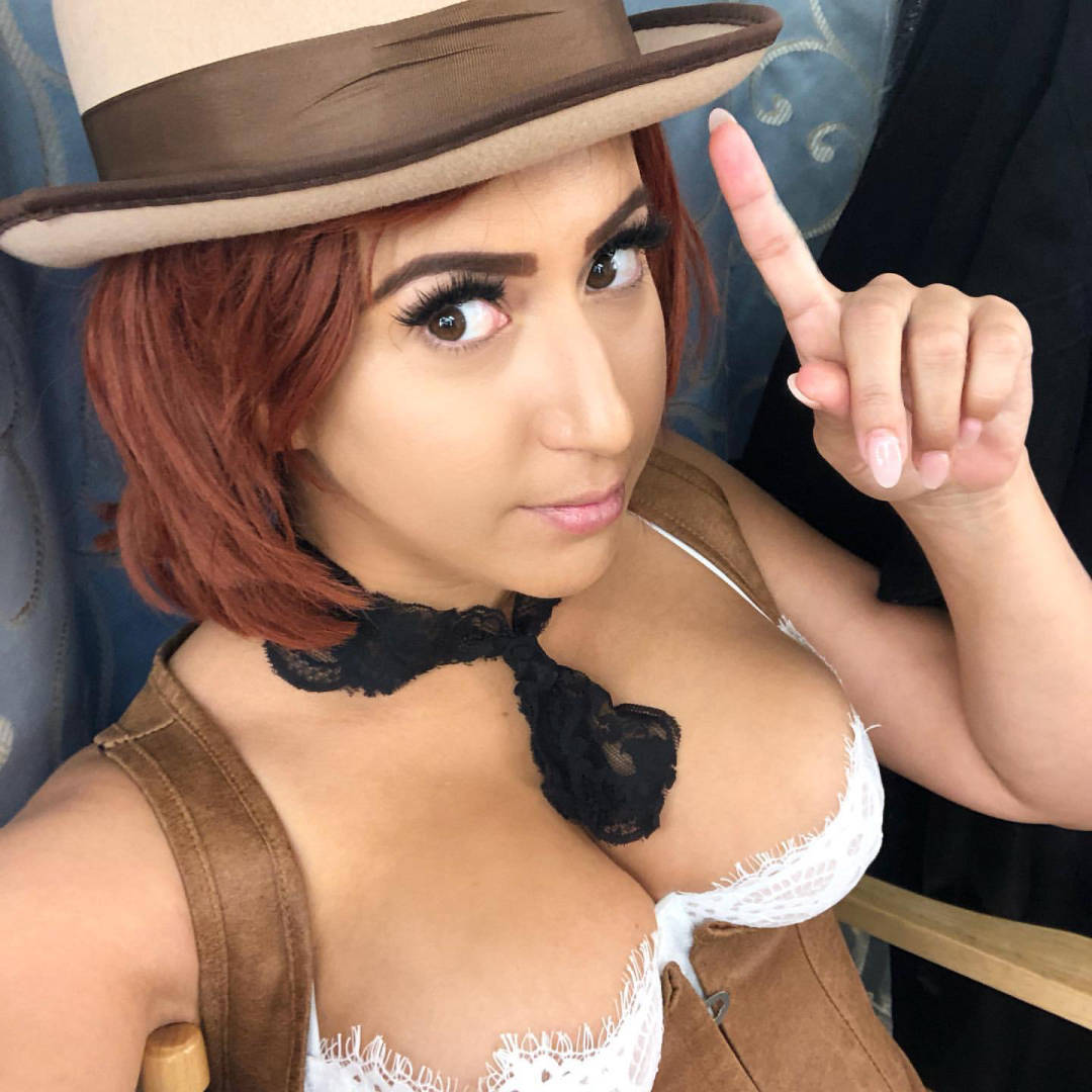 Alisa - Independent Female Los Angeles Escort