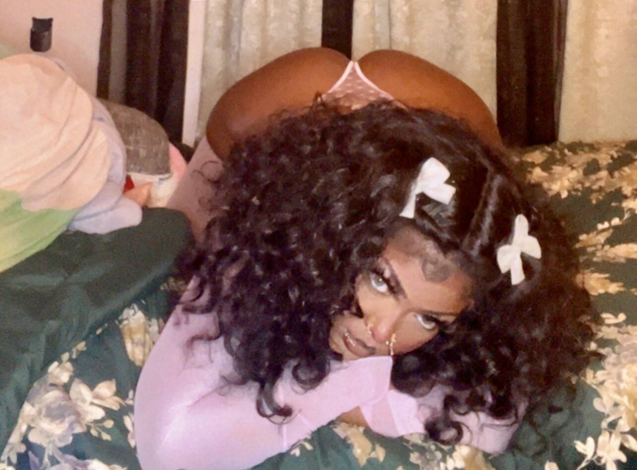 London - Independent Female Memphis Escort