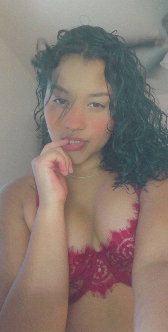 Adriana - Independent Female Tampa Escort