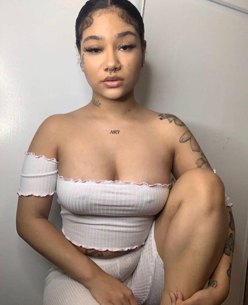 Denise - Independent Female New York Escort