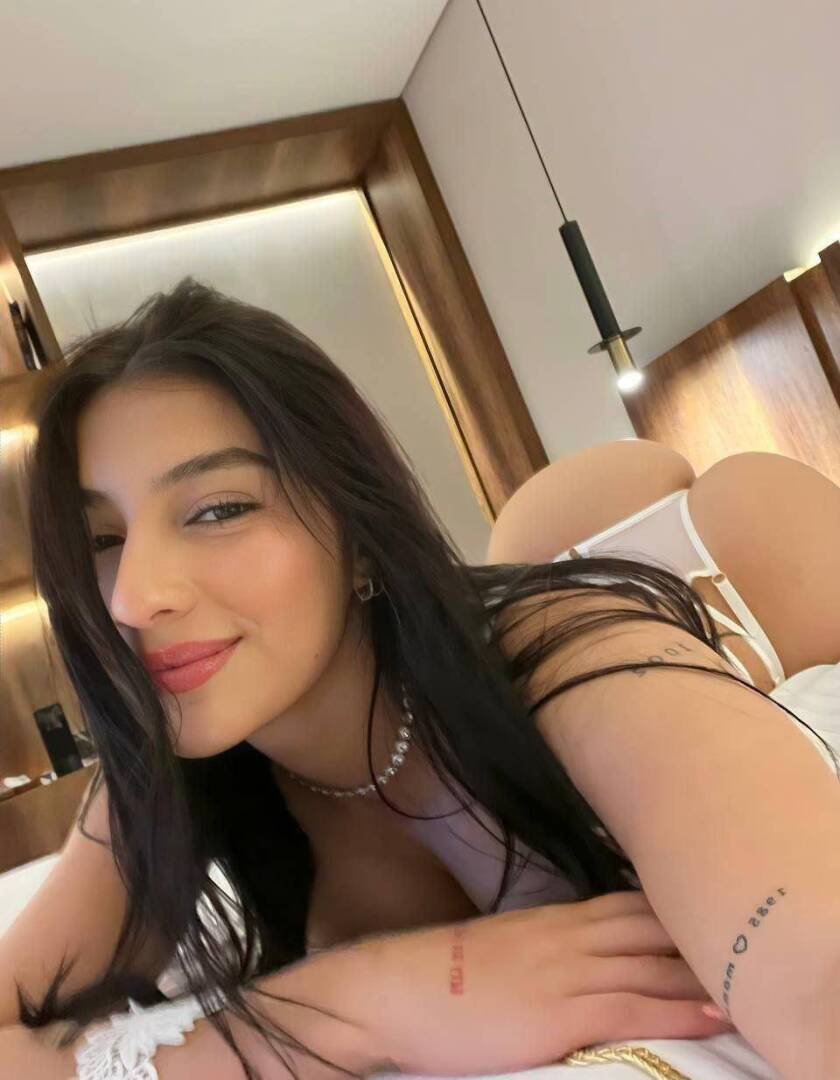 Yosky - Independent Female Albany Escort